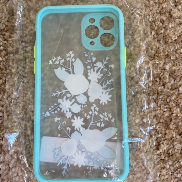 iPhone 11 Pro Case - Picture 5 of 5